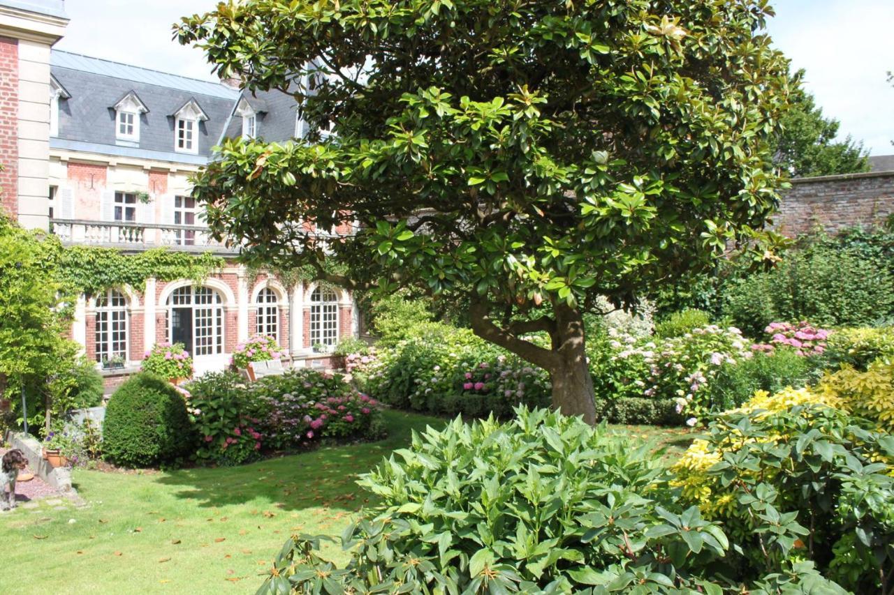 Hotel La Maison De Paul B Eu (Seine-Maritime) Exterior foto