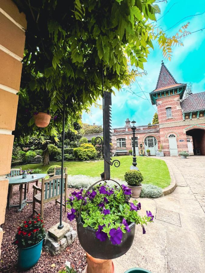 Hotel La Maison De Paul B Eu (Seine-Maritime) Exterior foto